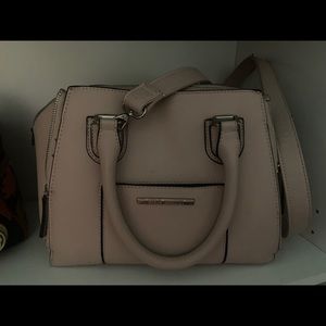 Steve Madden Cross body bag
